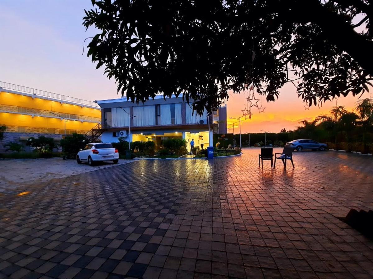 Carina Retreat Resort Sasan Gir Exterior foto